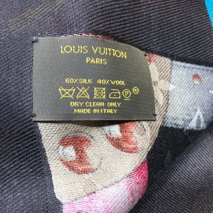 Louis Vuitton Scarf LV00131